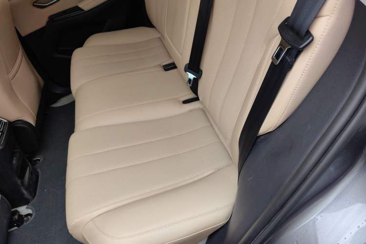 Used BYD Song Pro New Energy 2024 HONOR Edition DM-i 71KM Beyond Model
