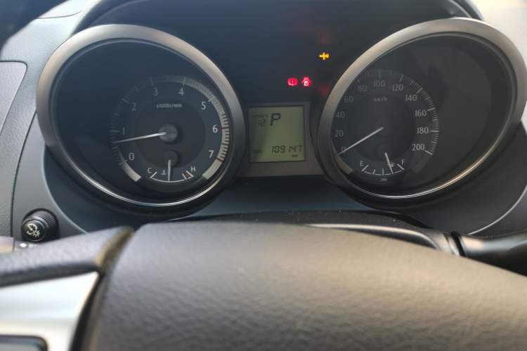 Used Toyota Prado 2016 2.7L Automatic Standard Edition Odometer Close Up