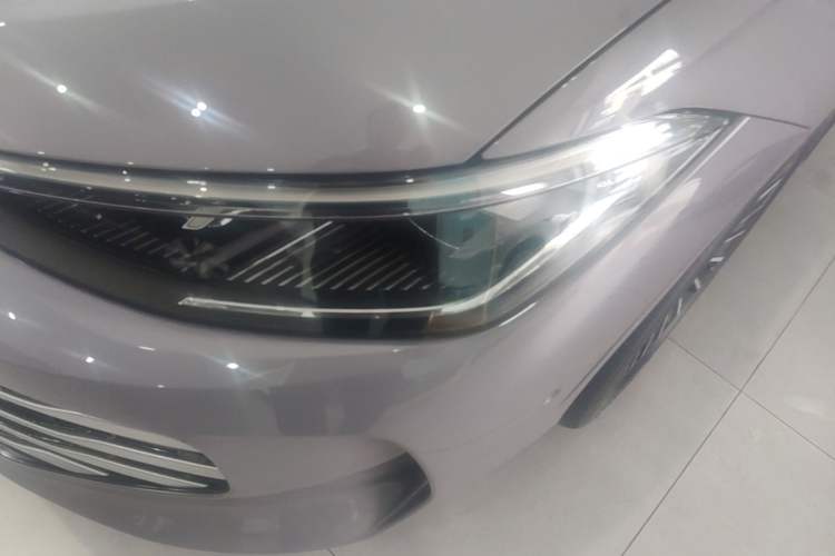 Used Volkswagen Passat 2025 Pro 380TSI Dragon Supreme Edition