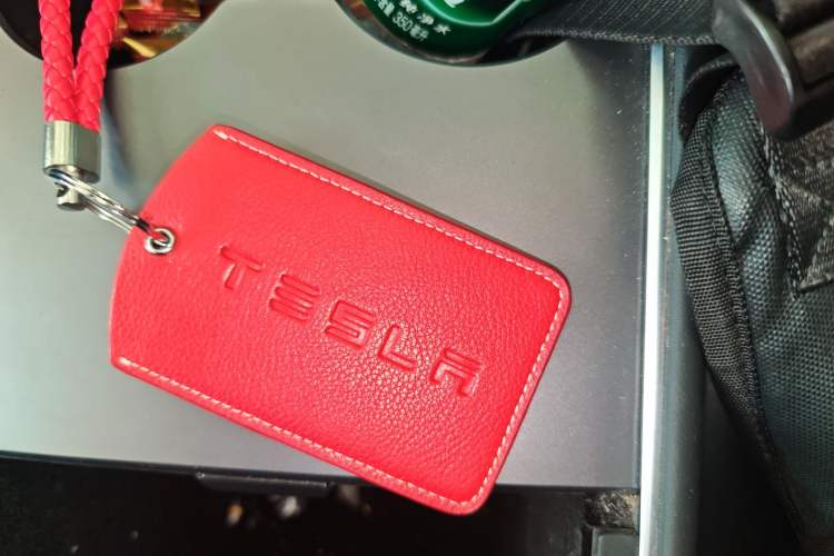 Used Tesla Model Y 2022 Rear-Wheel-Drive Version