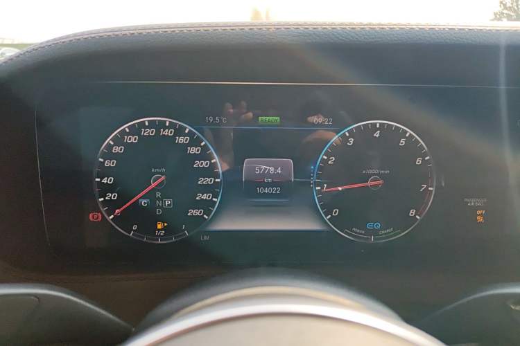 Used Mercedes-Benz S-Class 2019 S 320 L
