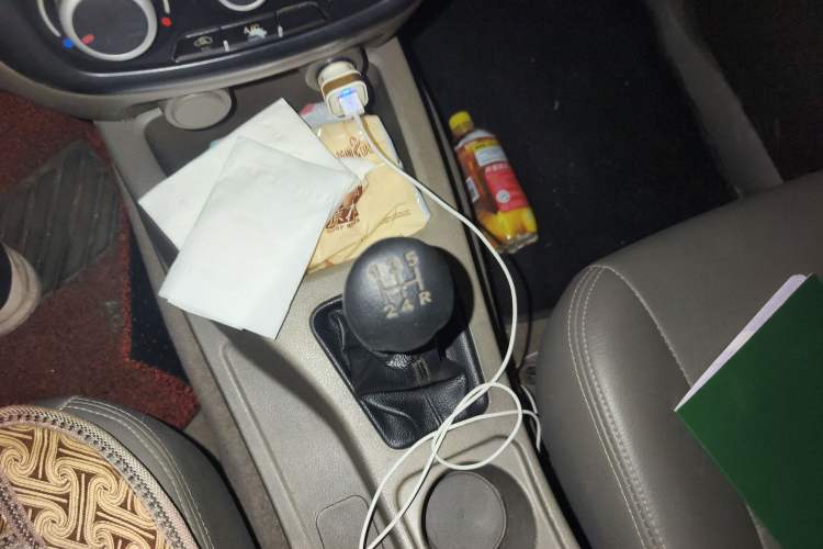 Used Wuling Rongguang V 2015 1.5L Base Version