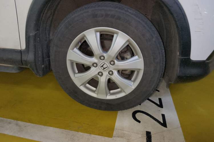 Used Honda CR-V 2012 2.0L two-wheel drive urban version
