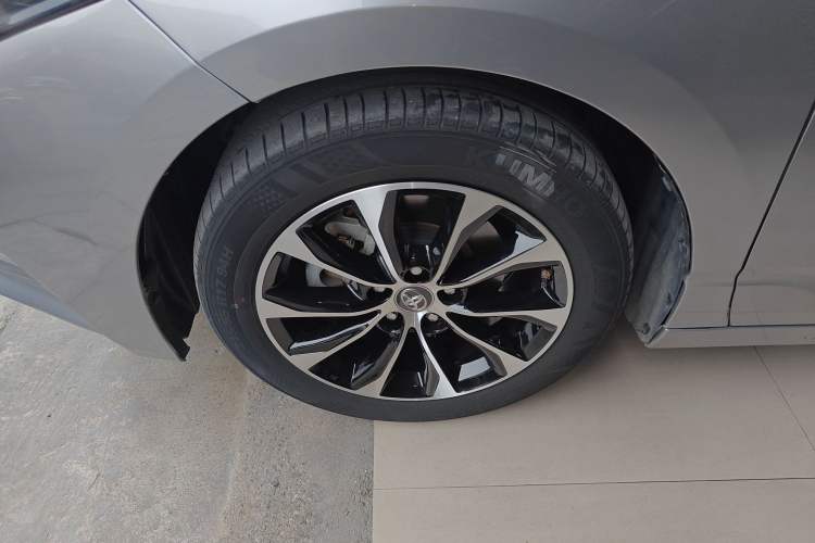 Used Toyota Avalon 2022 2.0L Luxury Edition