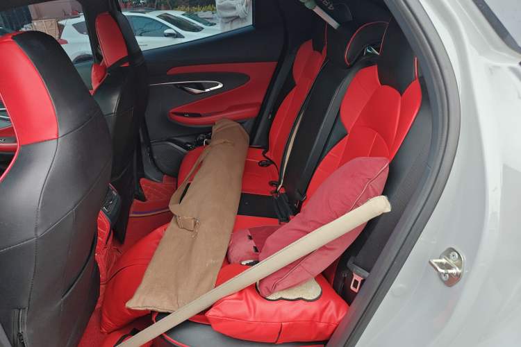 Used Changan UNI-T 2020 1.5T Prestige Version
