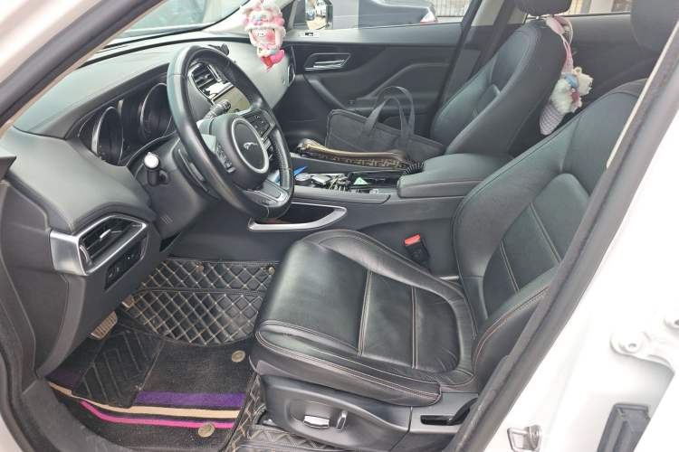 Used Jaguar F-PACE 2019 2.0T Four-Wheel Drive Urban Luxury Edition Driver Seat