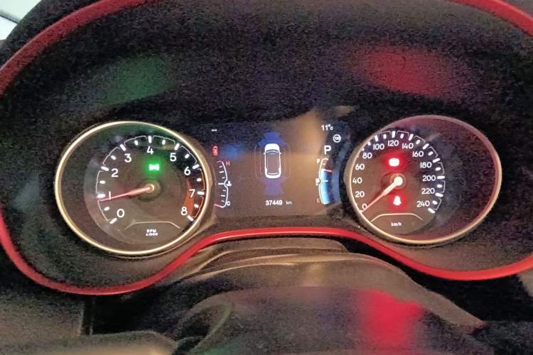 Used Jeep Compass 2019 220T Automatic Four-Wheel Drive High-Performance Flagship Edition
