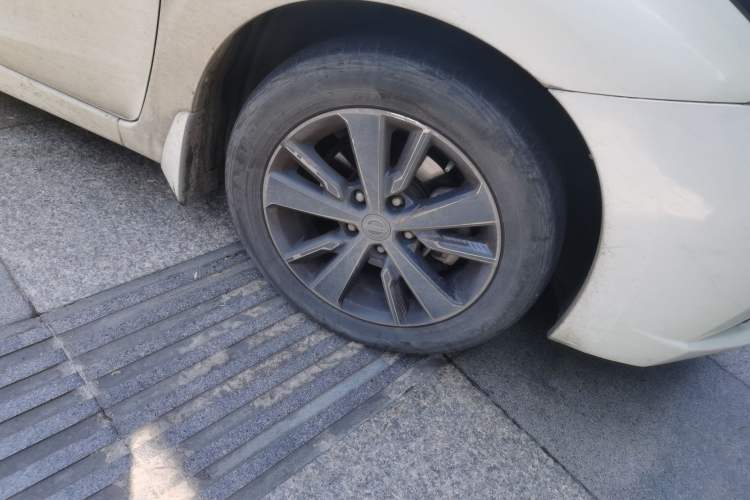 Used Nissan Lannia 2016 1.6L CVT Cool Edition
