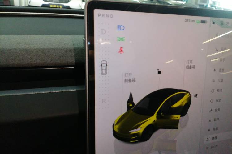 Used Tesla Model 3 2025 Rear-Wheel-Drive Version