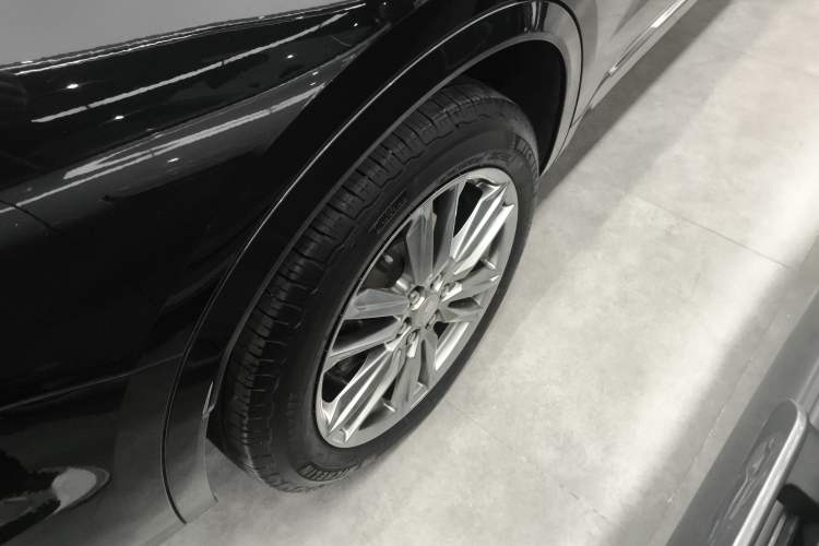 Used Cadillac XT6 2022 2.0T Six-Seater Two-Wheel-Drive Luxury Version
