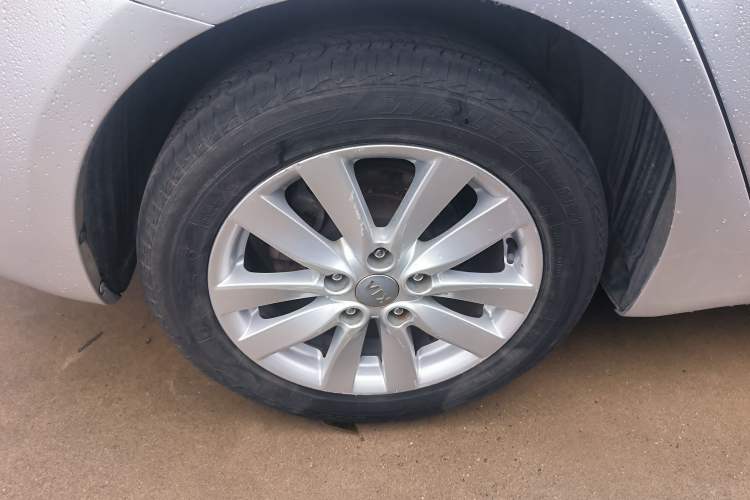 Used Kia K3 2015 1.6L Automatic GLS