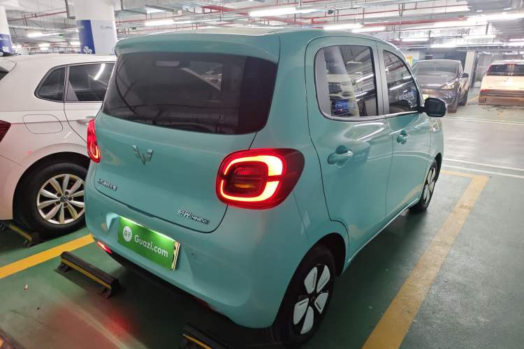 Used Wuling Hongguang MINIEV 2025 Four-Door Version Premium Edition
