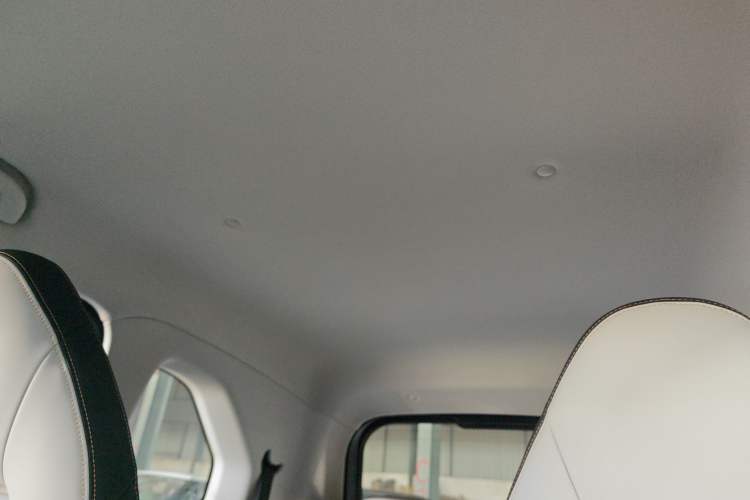 Used Cowin October 2023 201km Wave Rider Edition