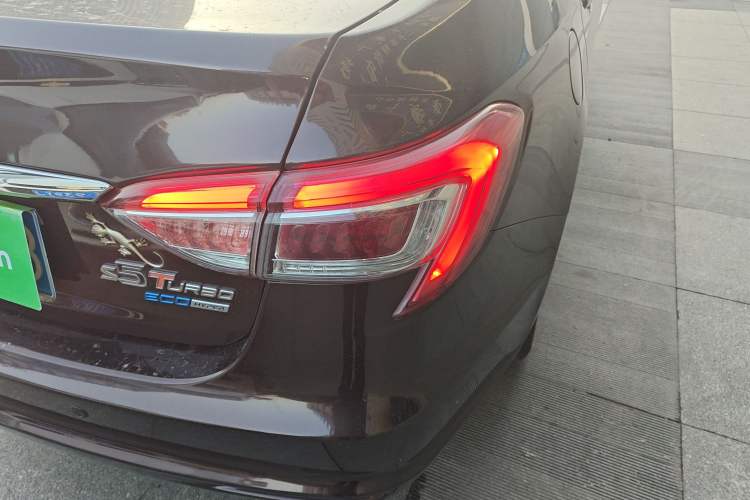 Used Luxgen 5 2015 1.8T Automatic Flagship Model