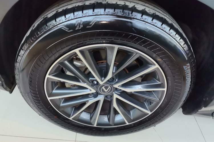 Used Lexus NX 2024 260 Front-Wheel Drive Chuanchi Edition
