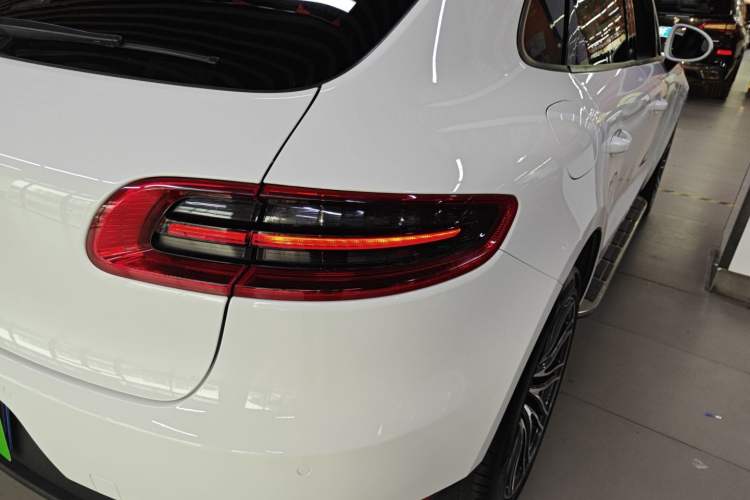 Used Porsche Macan 2017 Macan 2.0T