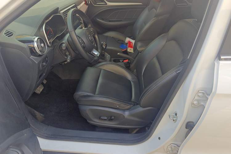 Used MG ZS 2018 1.5L Automatic Luxury Edition China V Standard
