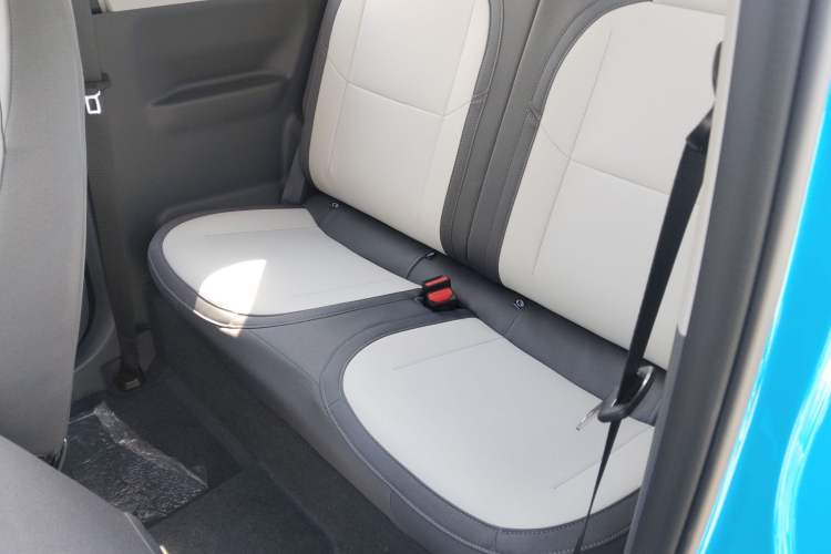 Used Livan Blue Balloon 2025 Model Dynamic Version