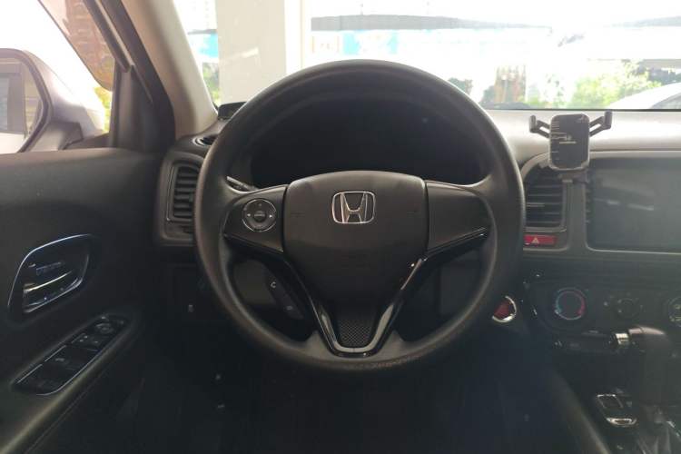 Used Honda Vezel 2017 1.8L CVT Front-Wheel Drive Pioneer Edition Steering Wheel