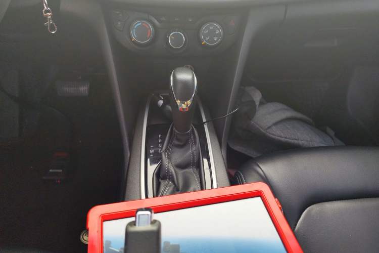 Used Chevrolet Cavalier 2019 320 Automatic Enjoyment with Sunroof Gear Lever