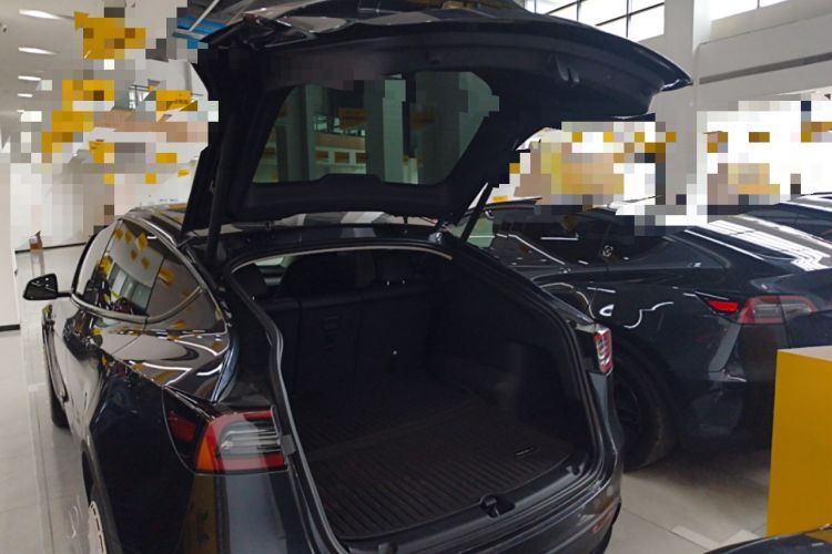 Used Tesla Model Y 2024 Rear-Wheel-Drive Version Trunk