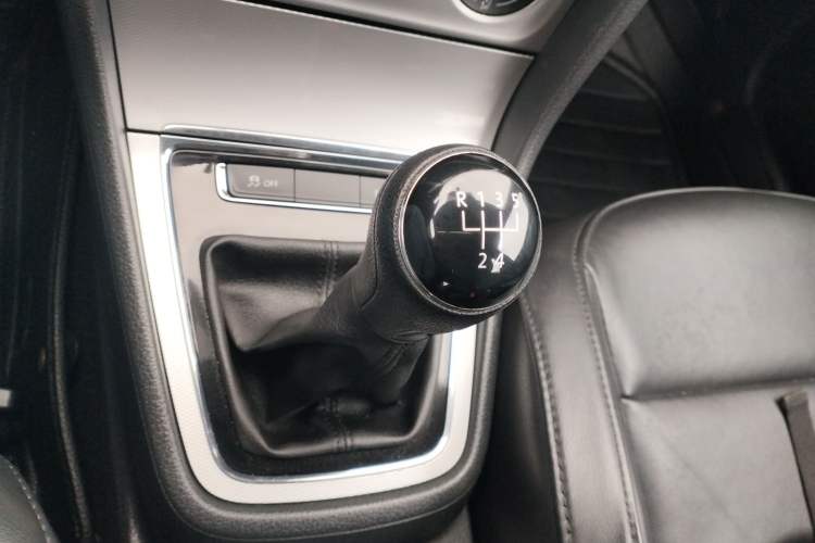 Used Volkswagen Gran Lavida 2013 1.6L Manual Comfort Model