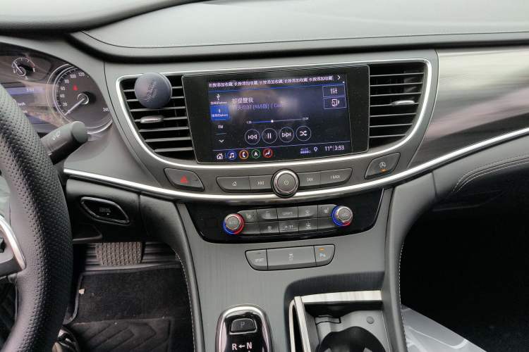 Used Buick LaCrosse 2019 28T Luxury Version