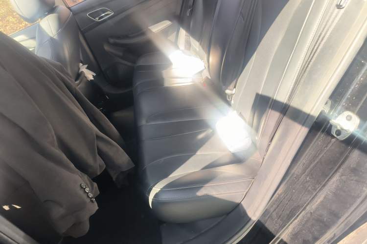 Used Roewe i5 2019 1.5L Automatic 4G Connected Langhao Edition