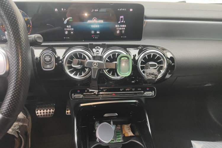 Used Mercedes-Benz A AMG 2020 AMG A 35 4MATIC Audio And AC Panel