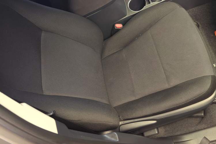 Used Toyota Corolla 2017 1.2T CVT GL
