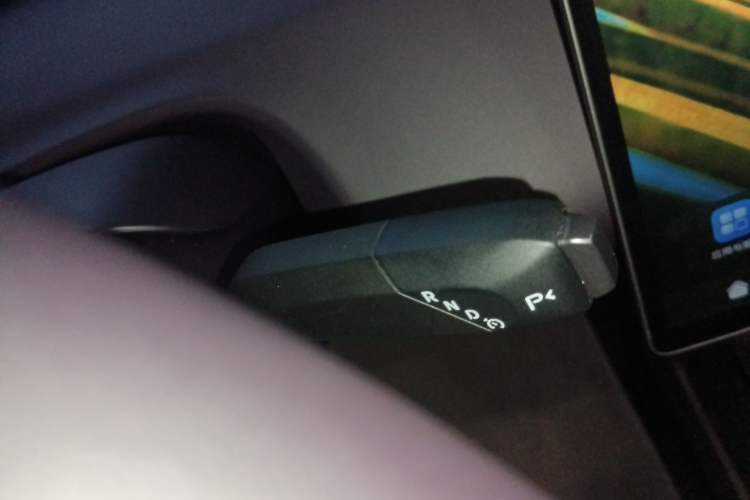 Used Avatr 06 2025 Ultra Pure Electric Edition Gear Lever