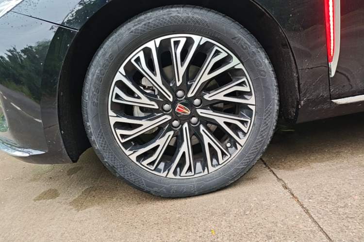 Used Hongqi H5 2024 2.0T Automatic Smart Connect Flagship Edition