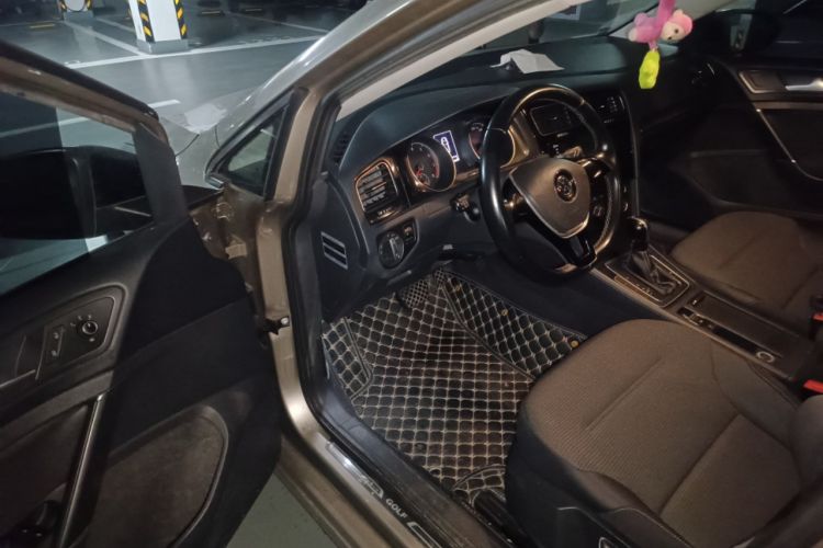 Used Volkswagen Golf 2017 230TSI Automatic Comfort Edition – Celebrating Milestone of One Million Units