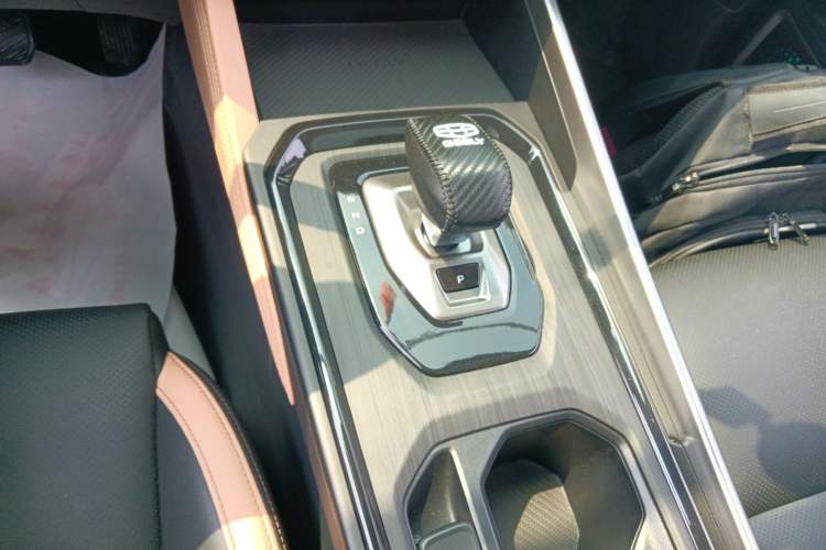 Used Geely Auto Haoyue PRO 2024 1.5T DCT Zongheng+ Gear Lever