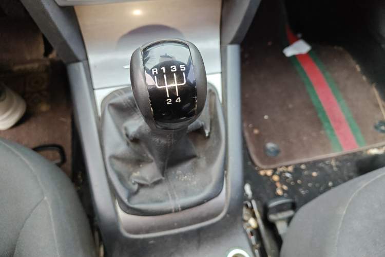 Used Skoda Octavia 2013 1.6L Manual Eado Edition