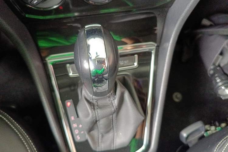 Used Volkswagen Bora 2019 Facelift Bora·Legend 1.5L Automatic Fashion Edition China VI Standard Gear Lever