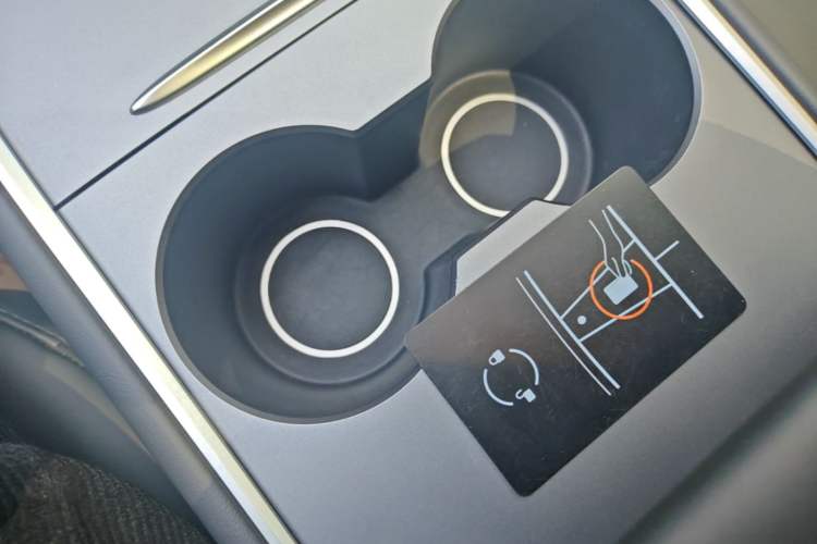 Used Tesla Model Y 2024 Rear-Wheel-Drive Version Vehicle Key