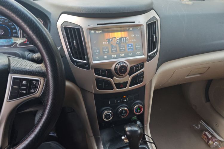 Used Haima S7 2013 2.0L Automatic ZhiShang Version
