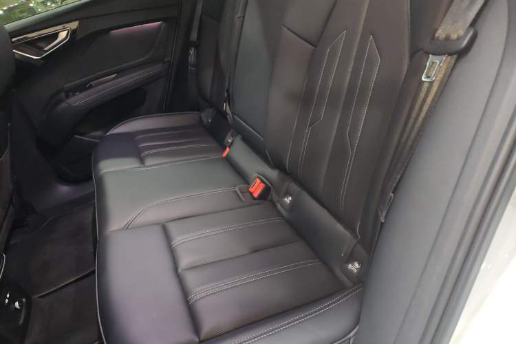 Used Audi Q4 e-tron 2024 50 e-tron quattro Creation Edition Midnight
