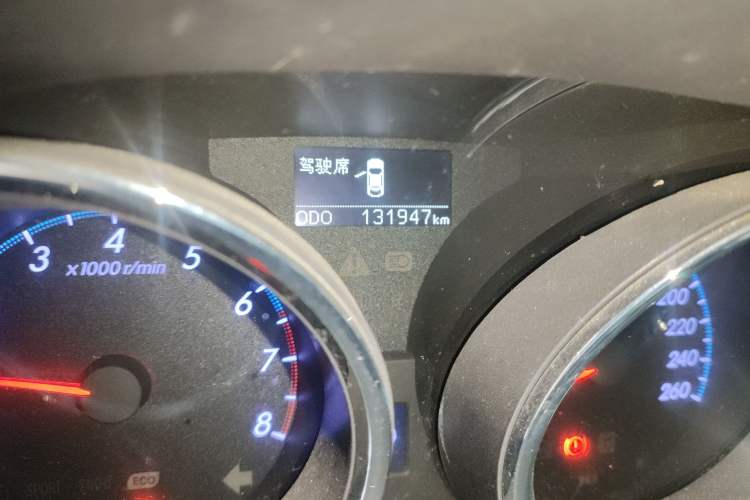 Used Toyota Reiz 2010 2.5V Fengdu Elite Edition Odometer Close Up