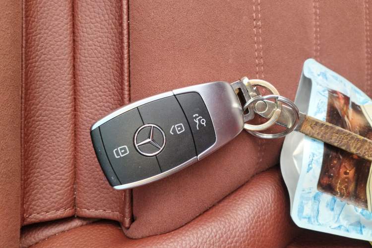 Used Mercedes-Benz C-Class 2019 C 260 Sport Edition Vehicle Key