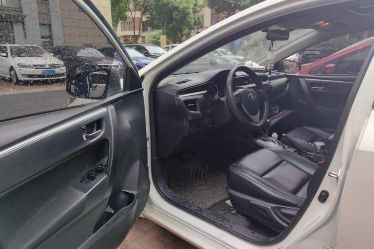 Used Toyota Levin 2014 1.6G CVT Elite Edition
