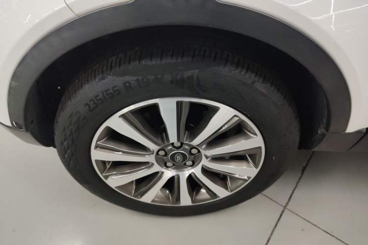 Used Land Rover Range Rover Evoque 2018 240 PS SE Smart Brilliance Edition
