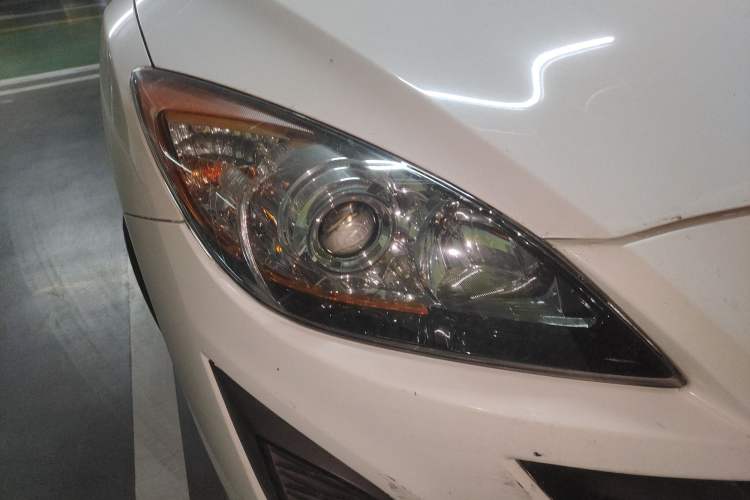 Used Mazda 3 2013 Hatchback 1.6L Automatic Elite Model
