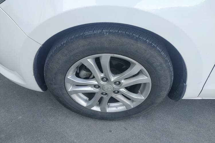 Used Bestune B50 2016 1.6L manual luxury version