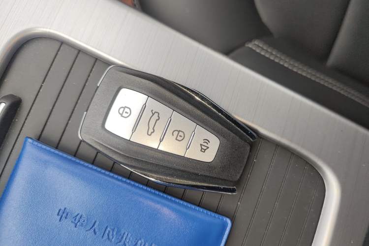 Used Geely Auto Emgrand GL 2019 1.4T Manual Elite Smart Edition
