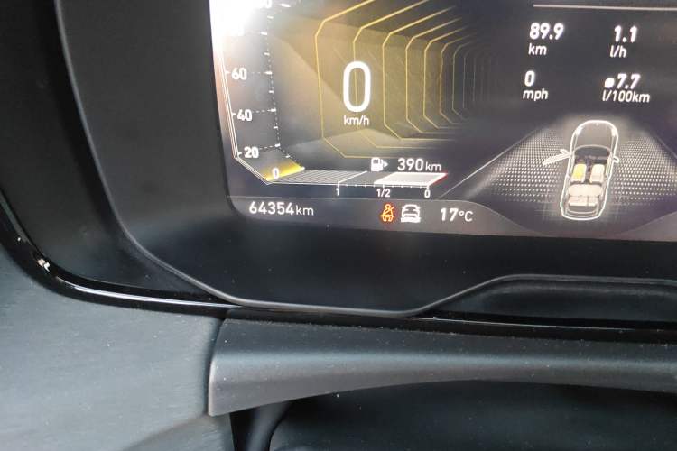 Used Lynk & Co 02 Hatchback 2022 2.0TD Pro
