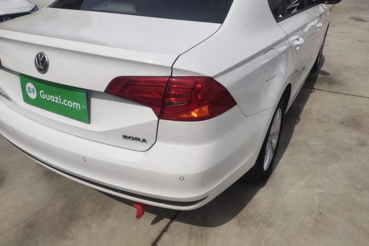 Used Volkswagen Bora 2019 Bora Legend 1.5L Manual Fashion Edition China VI Standard Right Rear Taillight