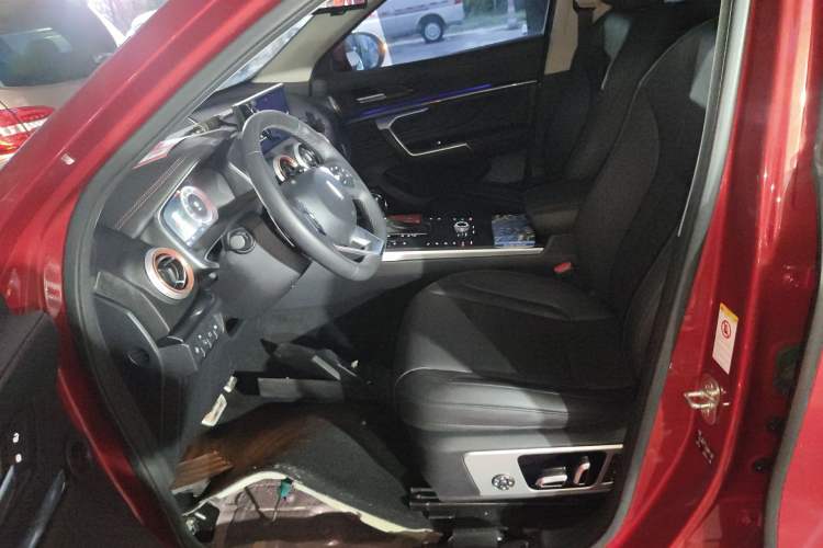 Used Wey VV5 2019 Upgraded Model 2.0T Two-Wheel Drive Flagship Version China V Standard