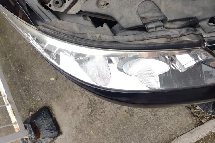 Used BYD M6 2013 2.4L Manual Luxury Model
